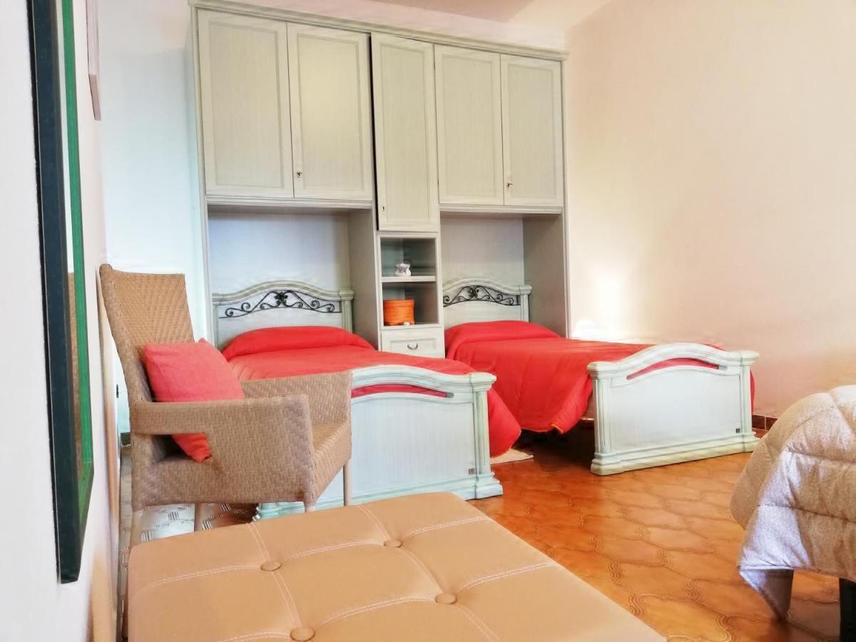 Appartamento Mary Oliena Luaran gambar